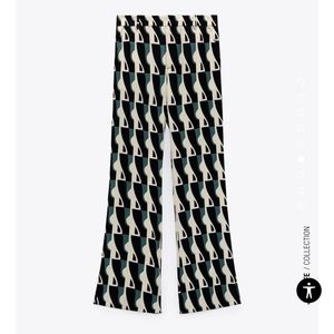 Zara PRINTED FLARED PANTS